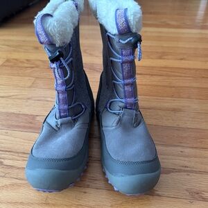 M.A.P. Girl's Coralie Outdoor Snow Boots, Grey/Lavender, 5 M US Big Kid